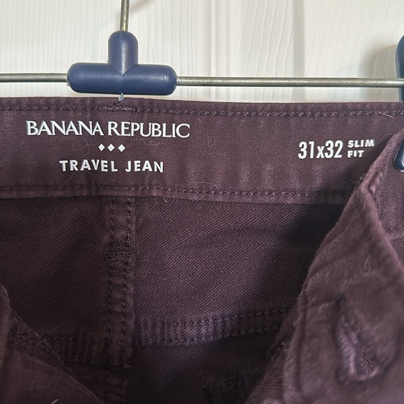 Banana Republic Traveler Jean Mens 31x32 Slim Fit  Burgundy Red Straight Leg - Picture 4 of 4